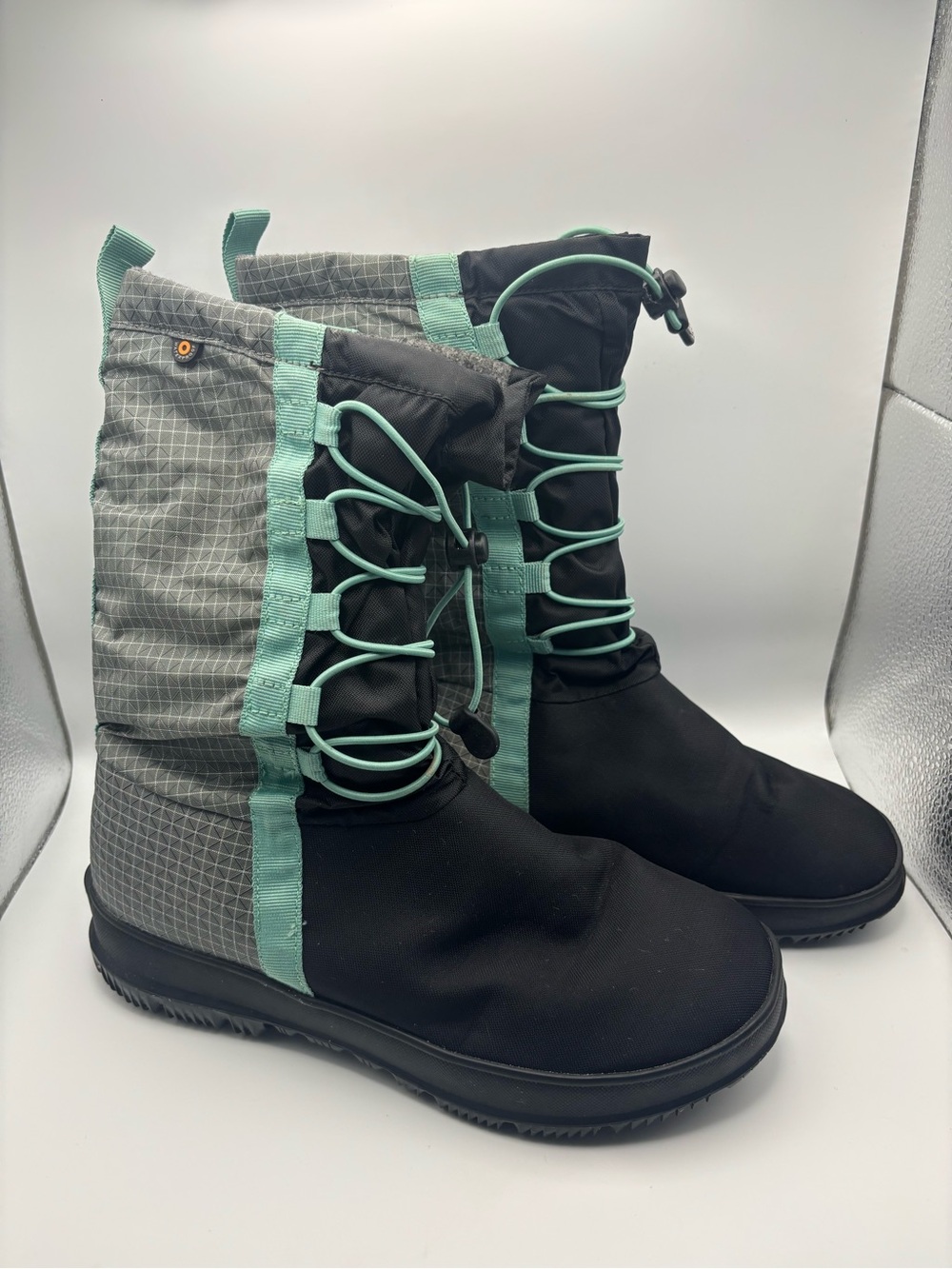 BOGS Snownights Winter Boots Waterproof Faux Fur Womens 8 Black Multi